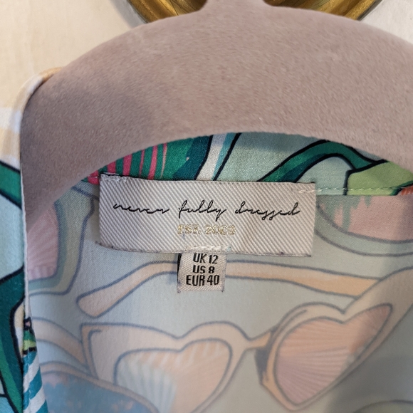 Sunnies Over Sized Shirt - Picture 6 of 8